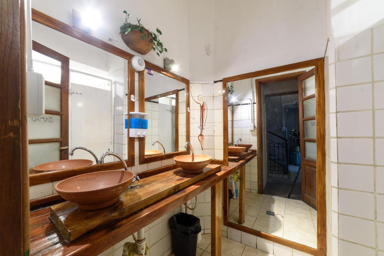 Rupestre Hostel คอร์โดบา ภายนอก รูปภาพ